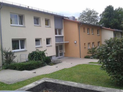 Freundliche und modernisierte 4-Zimmer-Wohnung mit Balkon und EBK in Ravensburg