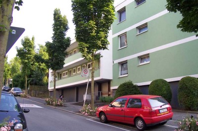 Singles u. Studenten aufgepasst. Helle 2 Zi Whg. mit bester Verkehrsanbindung