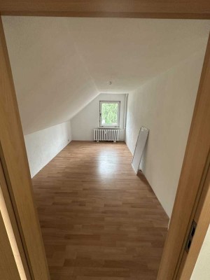 Schöne und sanierte 4-Zimmer-Wohnung in Lodmannshagen