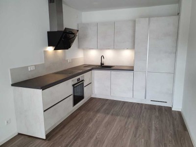 Neuwertige 2-Zimmer-Wohnung mit Balkon und EBK in Emmendingen