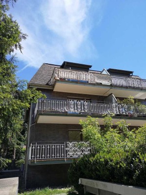 Wohngefühl mit Charme: Gemütliche 2,5-Zimmer-Wohnung mit Balkon