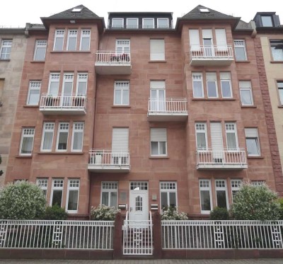 Traumwohnung im Stilaltbau - Hanau Rosenau