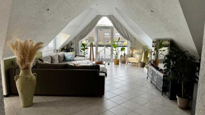 Lichtdurchflutete moderne 3,5 Zimmer Wohnung in Hattingen Bredenscheid