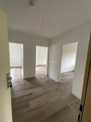 Familiewohnung mit Balkon in Osterfeld..