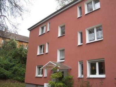 2 Zimmerwohnung mit Balkon und Küche