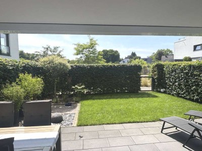 *GROßZÜGIGE GARTENWOHNUNG ! HELLE & MODERNE 2-3 -ZIMMER-WOHNUNG MIT TERRASSE UND GARTEN!*