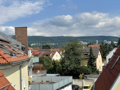 Alles "Außer" Gewöhnlich! ❤️-lich Willkommen zu dieser teilmöblierten und lichtdurchfluteten Wohnung