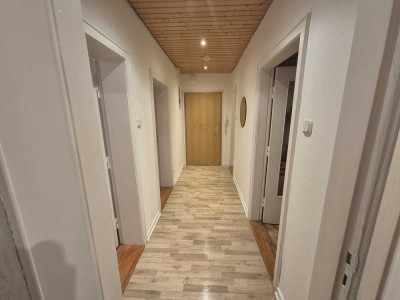 750 € - 59 m² - 2.5 Zi.