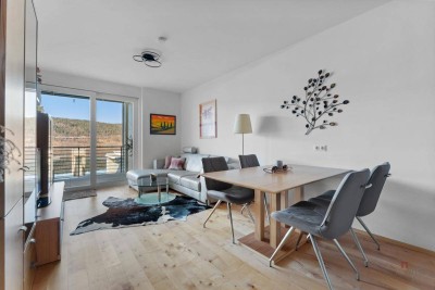 SEEZUGANG &amp; SEEBLICK - Charmante Seewohnung am Wörthersee Südufer