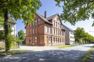 Große 4-Zimmer-Wohnung in Lehrte