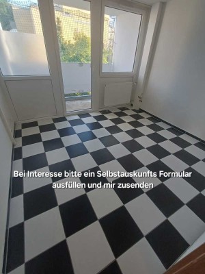 Geschmackvolle 2,5-Raum-Wohnung mit Balkon und EBK in Kaiserslautern