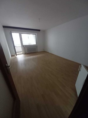 F-Bockenheim, Superlage, großzügige 1 ZW mit Balkon