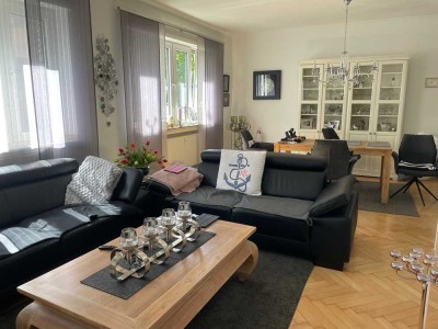 Stilvoll wohnen mit Garten-2-Zimmer-Charme in Mönchengladbach
