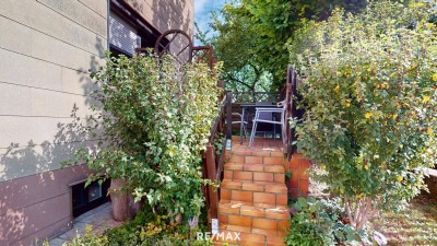 Ein-/Mehrfamilienhaus mit 3 getrennten Wohneinheiten - auch für ANLEGER 7,5% Rendite!!!