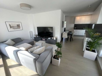 Exklusive Penthouse-Wohnung mit  großzügiger Terrasse in München-Obermenzing