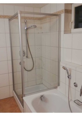 1-Zimmer-Souterrain-Wohnung mit guter Innenausstattung in München Obergiesing