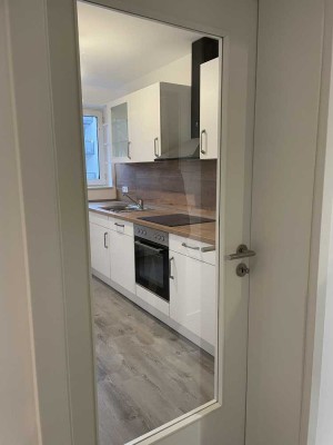 WG geeignete neu sanierte Wohnung