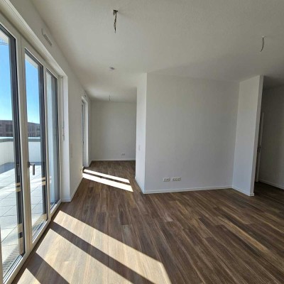 EHRENVEEDEL • Aussergewöhnliches 2 Zimmer Penthouse mit riesiger Dachterrasse (39 qm)