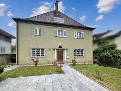 Historische Stadtvilla mit Weitblick und Potenzial – mitten in Ortenburg