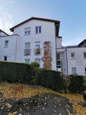 Helle 3-Zimmer-Wohnung mit Balkon in Waldbronn