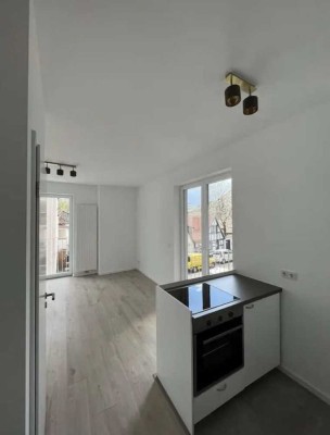 FFM Rödelheim Dachgeschosswohnung mit zwei Etagen zur Nachmiete
