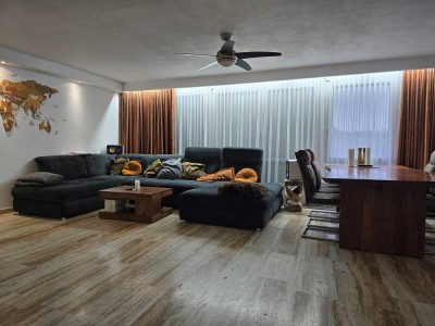 Exklusives Penthouse mit 5,5 Zimmern und Dachterrasse in Benningen am Neckar