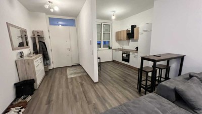 Gepflegte 2,5-Zimmer Wohnung im 1. OG in Pforzheim inkl. EBK und Fußbodenheizung