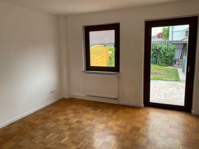 Geschmackvolle, sanierte 4,5-Zimmer-Erdgeschosswohnung mit Balkon in Sindelfingen- Maichingen