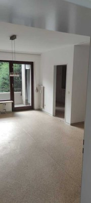 NUR WBS -  1-Zimmerwohnung mit Einbauküche für Personen ab 60 Jahre in Solingen-Wald!