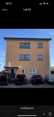 Vollständig renovierte 3,5 Zimmer-Wohnung mit Terrasse/Balkon und Einbauküche in Rodgau