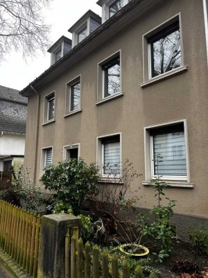 Sanierte Dachgeschosswohnung - verfügbar ab 01.02.2026