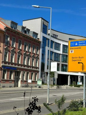 Erstbezug nach Sanierung! 1,5 Raum-Wohnung im EG mit EBK, Balkon, Bernau-Zentrum