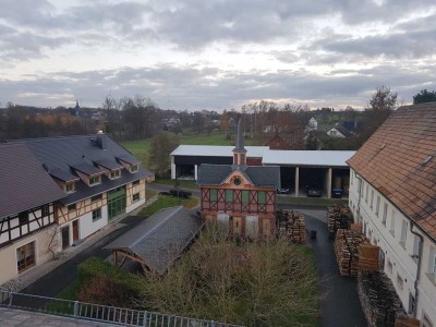 Schöne 2-Zimmer-Wohnung mit Einbauküche in Thonhausen