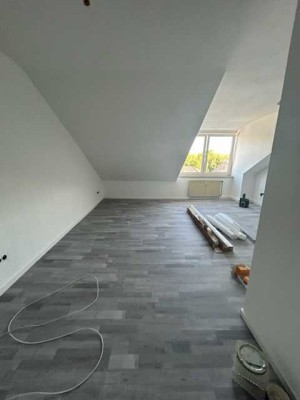 ***Eschweiler:  2- Zimmer Wohnung zu vermieten***