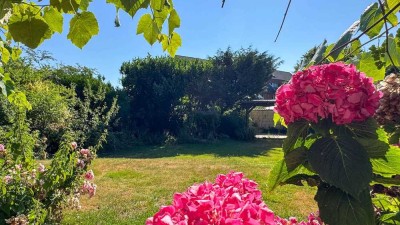 Freistehendes Einfamilienhaus im Dornröschenschlaf in ruhiger familienfreundlicher Lage zu kaufen!