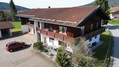 3-Familienhaus in Inzell - Wohnungen, Werkstatt, Garagen und vieles mehr!