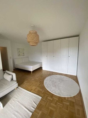 Helle 1,5-Zimmer-Wohnung in Karlsruhe, Nähe Kronenplatz