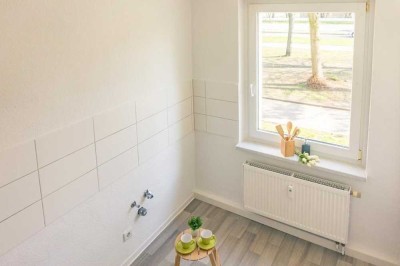 Hier lädt ein großer Balkon zum gemeinsamen Verweilen ein