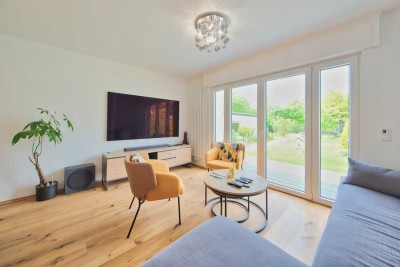 Modernisierte Doppelhaushälfte mit Gartenparadies