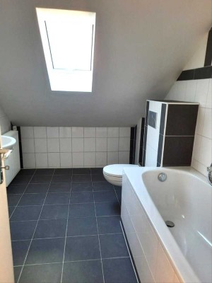 **Erstbezug nach Modernisierung - 2-Zimmer-Wohnung**