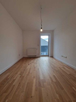 Erstbezug nach Sanierung: 3-Zi.-Wohnung mit Balkon in Aschaffenburg-Stadtmitte