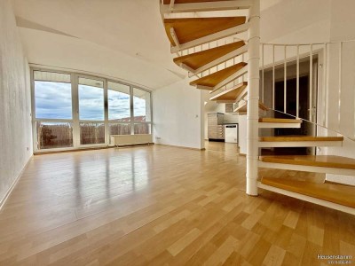 Großzügige, zentrale und helle 2-Zimmer-Maisonette-Wohnung