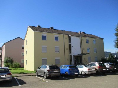 Gepflegte und ruhig gelegene 2-Zi.-Eigentumswohnung mit Weitblick in "Aalen-Grauleshof"!