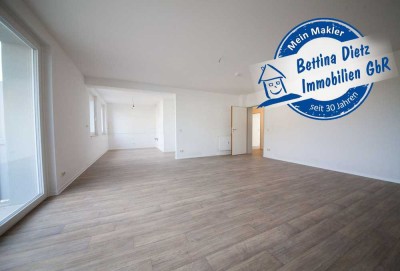 DIETZ: MODERNISIERTE - 3 Zi. Wohnung mit Balkon, PKW-Stellplatz und Kellerraum!