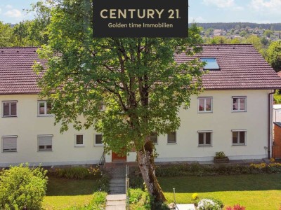 Ruhiges Wohnglück in Traunwalchen – 3,5 Zimmer-Wohnung, Außenstellplatz & Blick ins Grüne inklusive!