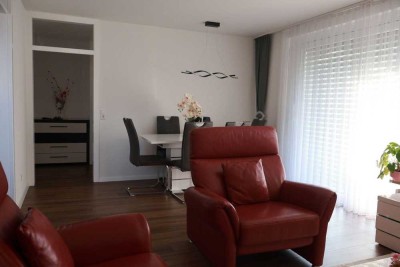 Provisionsfrei: Rheinfelden - 4,5-Zimmer-Wohnung, 99 m², Balkon & 3 Stellplätze - sofort bezugsfrei