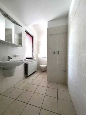 Ansprechende 2-Zimmer-Erdgeschosswohnung mit großem Balkon in Goslar Georgenberg