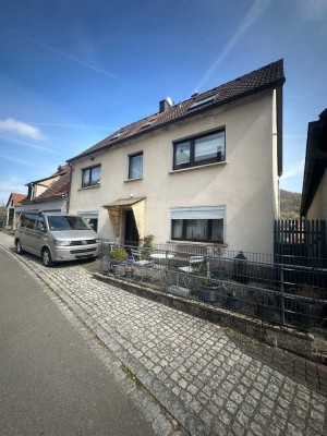 Einfamilienhaus, viel Platz, herrlichem Ausblick und Potenzial – ideal für Familien oder Handwerker