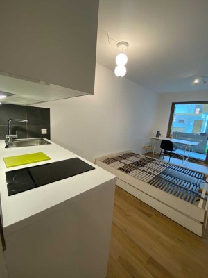 Studentenappartement mit Terrasse - modern - möbliert