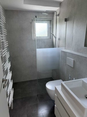 Charmante, sanierte Souterrainwohnung in Esslingen-St. Bernhardt